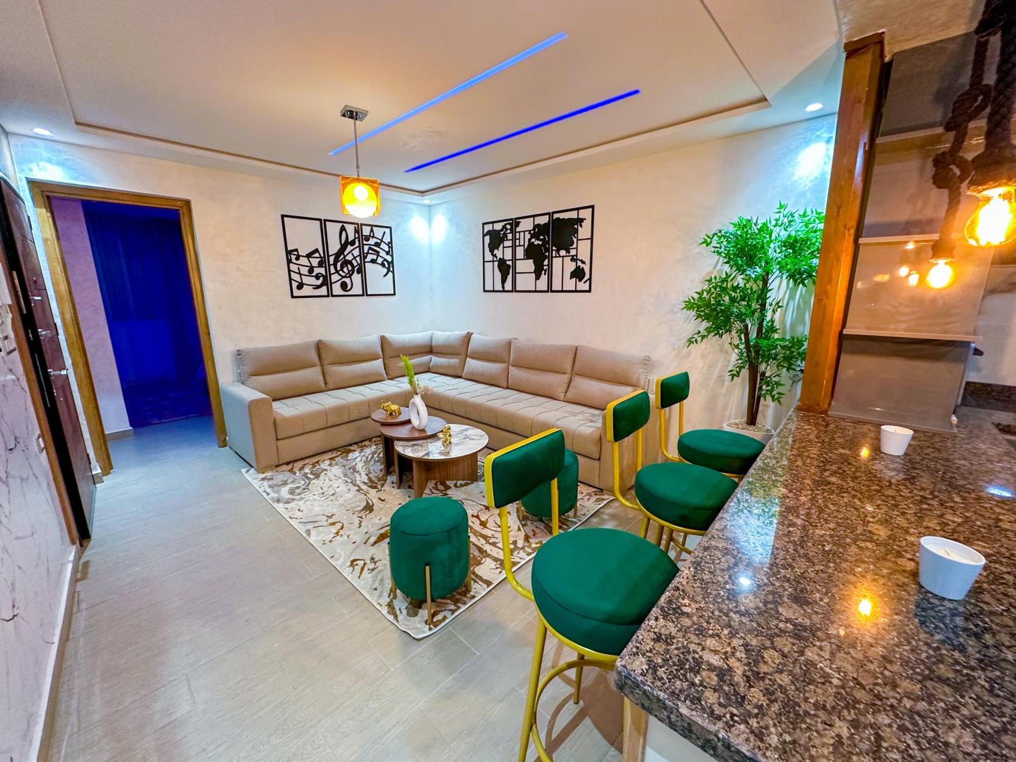 טנג'יר Veluxa - Luxury Holiday Homes - Centric Flat חדר תמונה